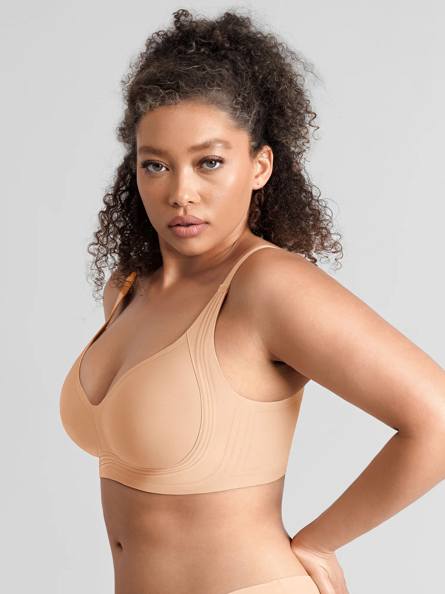 https://cdn.shopify.com/s/files/1/0089/1846/6641/files/Feelingirl-Jelly-Support-Comfort-Wireless-Seamless-Plunge-Bra-SK04_6.webp?v=1769420929