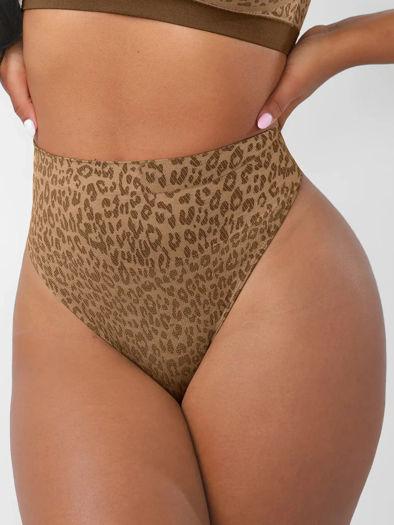 Leopard Seamless Shaping – Grudnjak i Gaćice koje Oblikuju Figuru