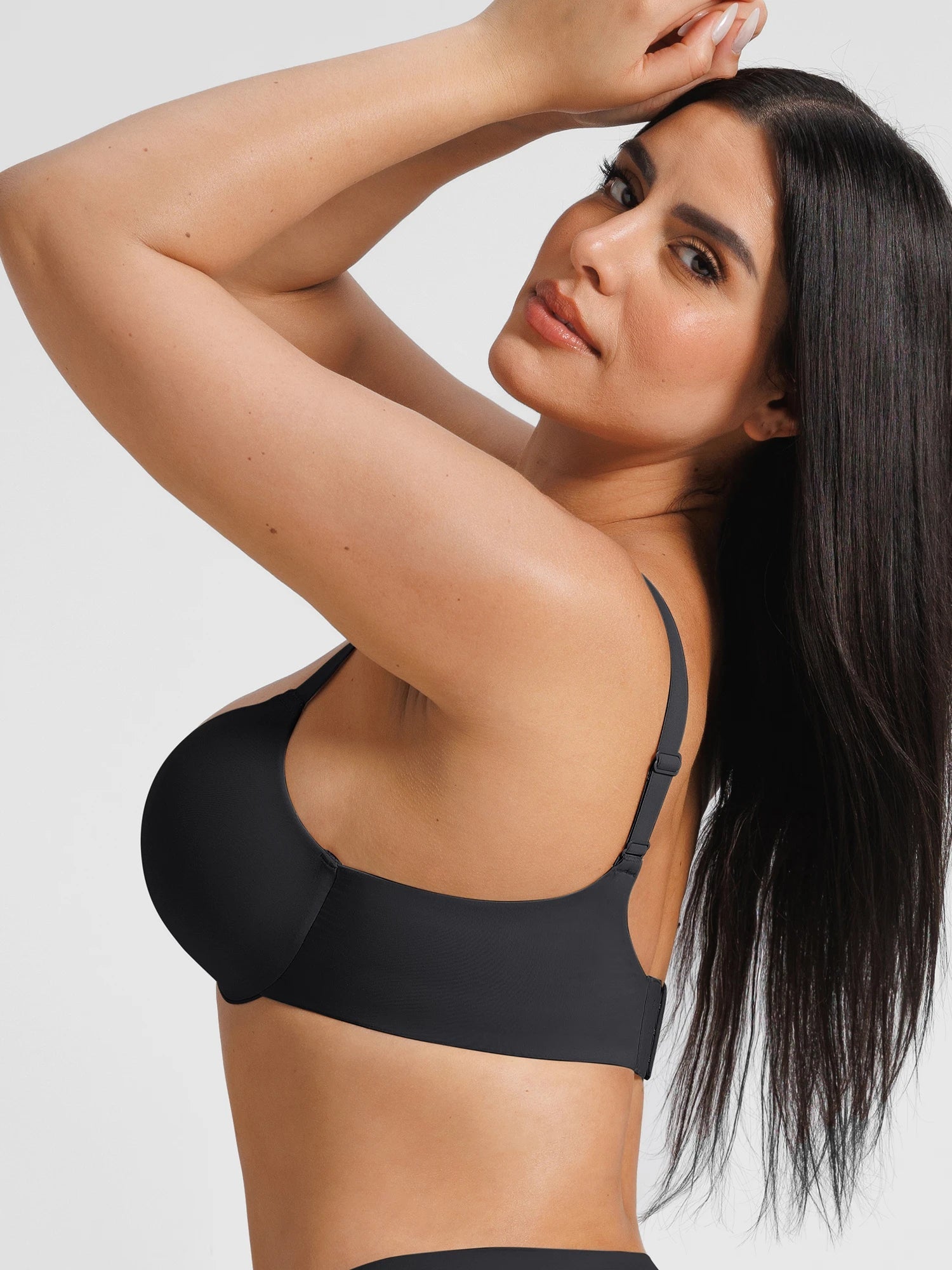 https://cdn.shopify.com/s/files/1/0089/1846/6641/files/Feelingirl-Push-Up-Lightly-Lined-Demi-Bra-BK01_4.webp?v=1777544117